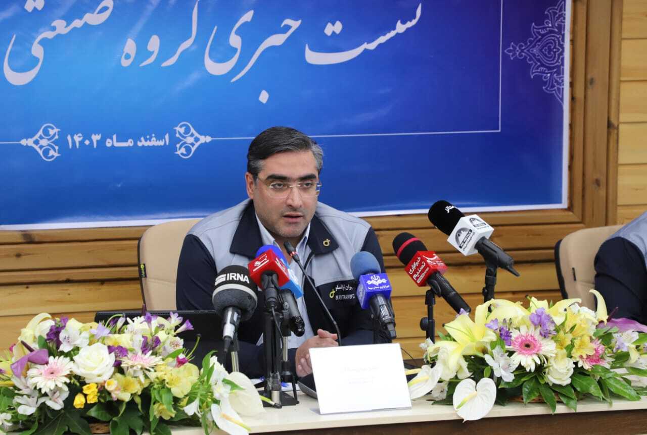 ۸۵ درصد بازار در اختیار «ایران ترانسفو» است/ مطالبات ۶ هزار میلیارد تومانی «ایران ترانسفو» از دولت/ تولید ابرترانسفورماتور ۸۵ درصد بازار در اختیار «ایران ترانسفو» است/ مطالبات ۶ هزار میلیارد تومانی «ایران ترانسفو» از دولت/ تولید ابرترانسفورماتور