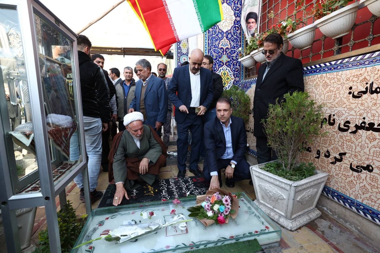 شرکت ملی مس در خط مقدم جبهه مقاومت اقتصادی کشور است شرکت ملی مس در خط مقدم جبهه مقاومت اقتصادی کشور است