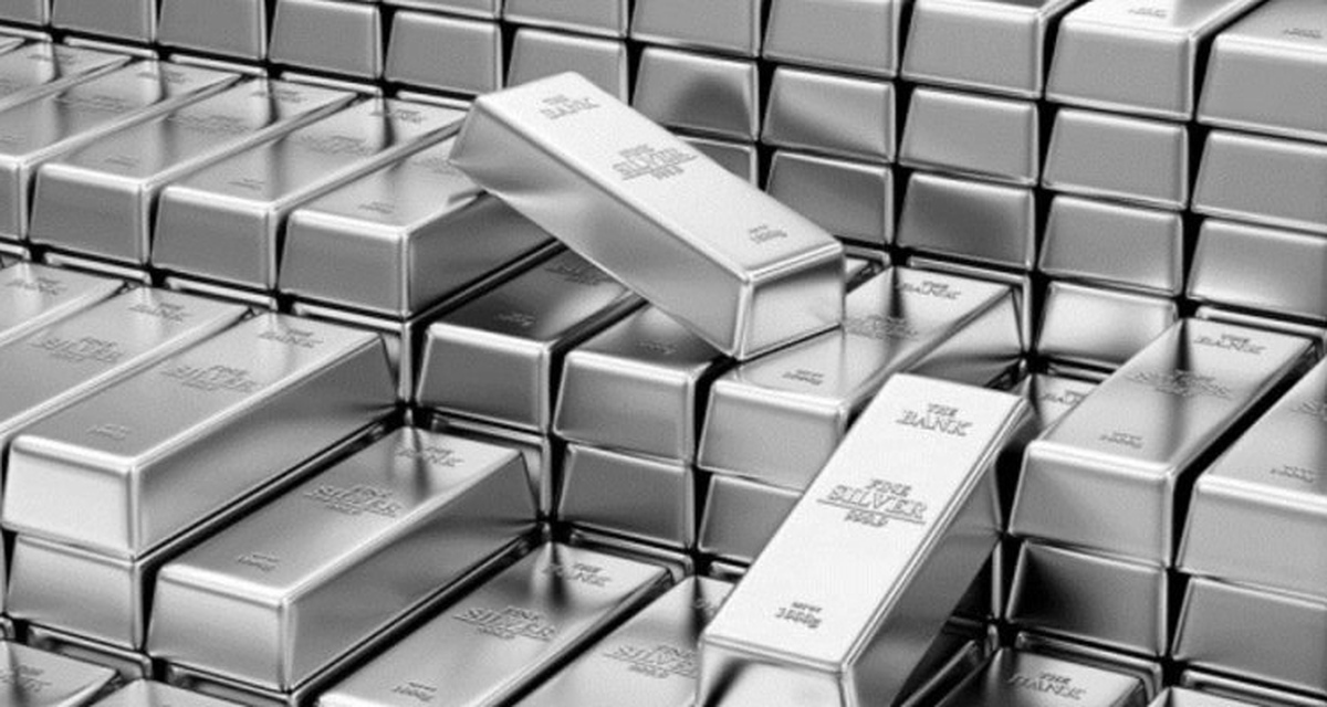 بررسی بازار نقره در داخل و آن‌ سوی مرز‌ها