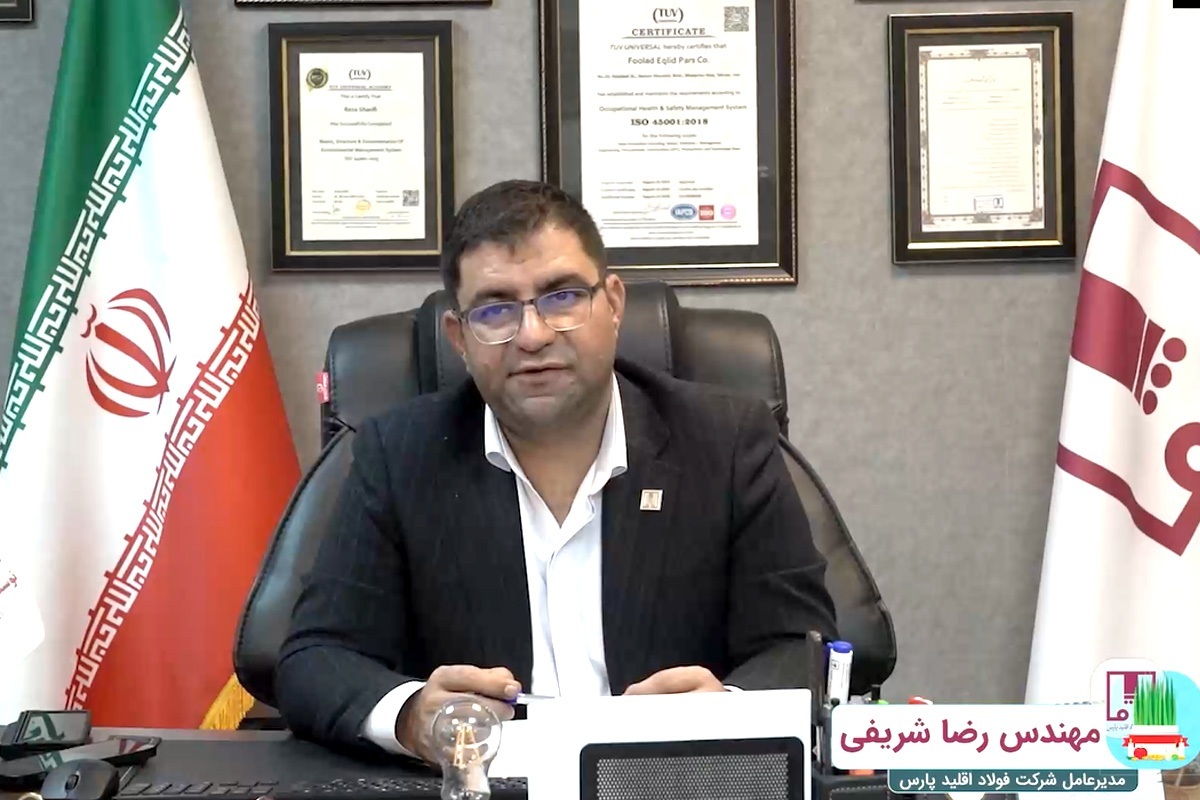 مهندس رضا شریفی: کارگران! ژنرال‌های واقعی رهبری در میدان نبرد اقتصادی هستند