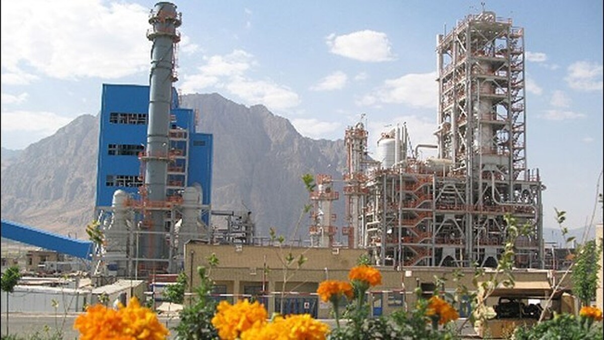 بازدهی برخی نیروگاه‌ها زیر ۲۰ درصد است
