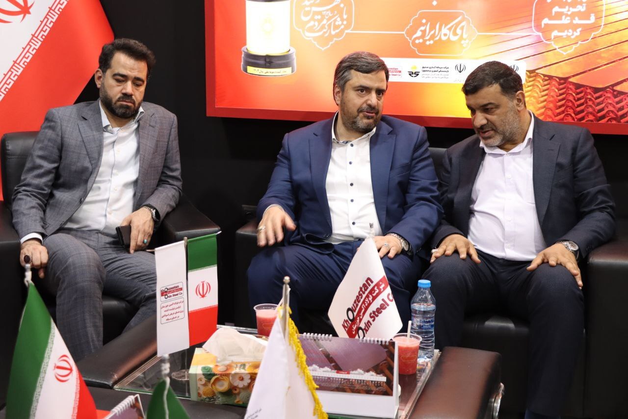 فولاد اکسین خوزستان به شعار‌های مقام معظم رهبری لبیک گفته است/ تکمیل زنجیره ارزش فولاد در اکسین پیگیری می‌شود
