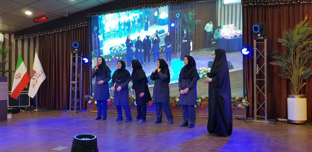 جشن بانوی کرامت ویژه بانوان شاغل گروه فولاد خوزستان برگزار شد جشن بانوی کرامت ویژه بانوان شاغل گروه فولاد خوزستان برگزار شد