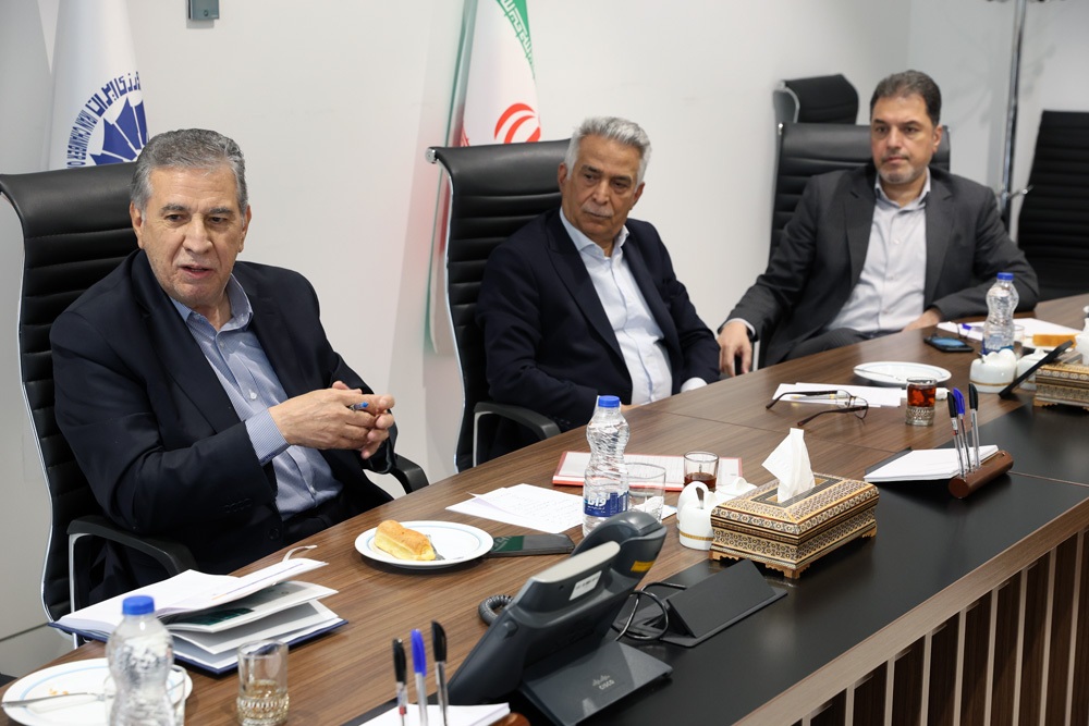 اتاق ایران برای توانمندسازی زنان برنامه جدی دارد