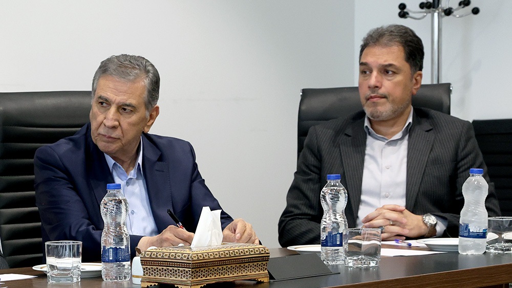 برای تحقق جهش تولید، باید مشکل کمبود نقدینگی واحد‌های تولیدی رفع شود
