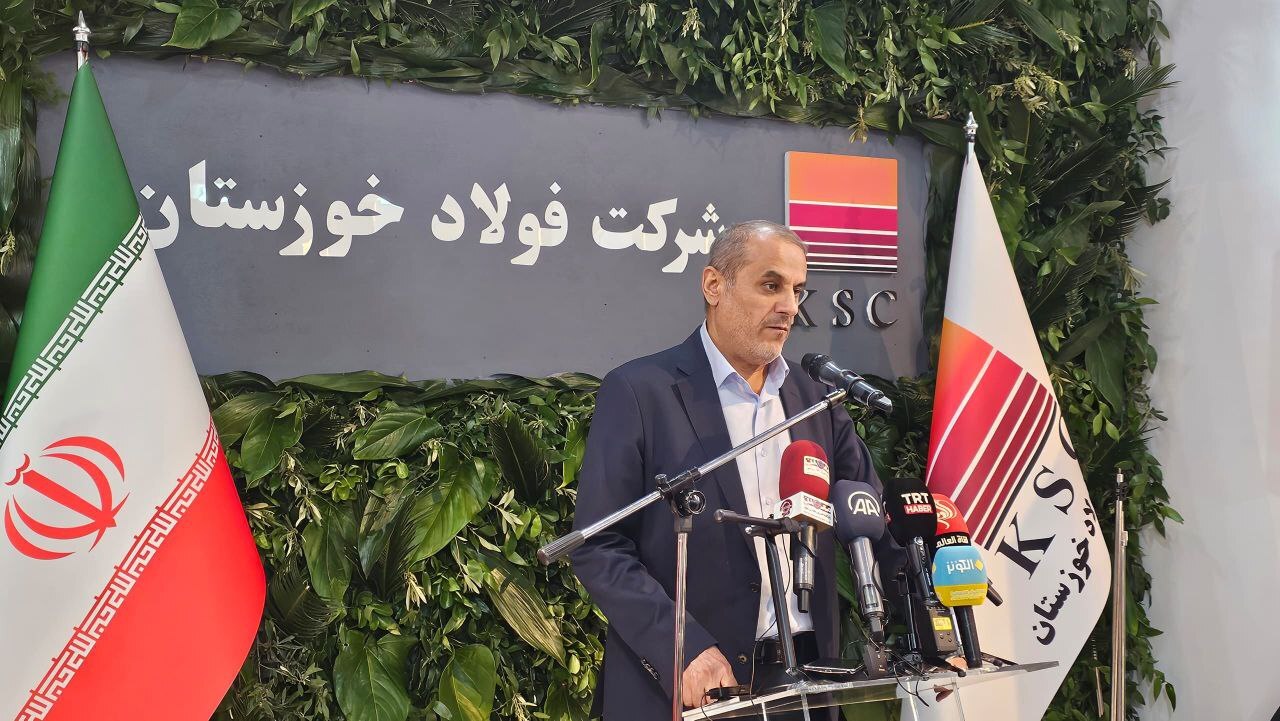 نشست خبری رئیس هیات مدیره فولاد خوزستان با اصحاب رسانه برگزار شد نشست خبری رئیس هیات مدیره فولاد خوزستان با اصحاب رسانه برگزار شد