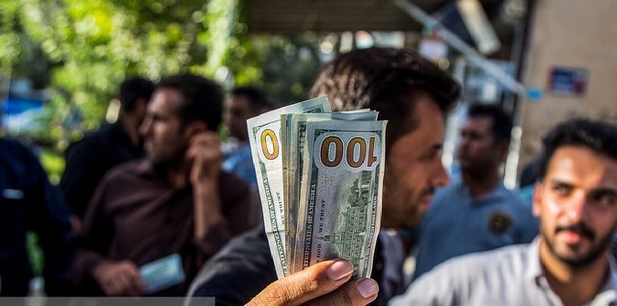 ادامه روند کاهشی قیمت دلار در بازار
