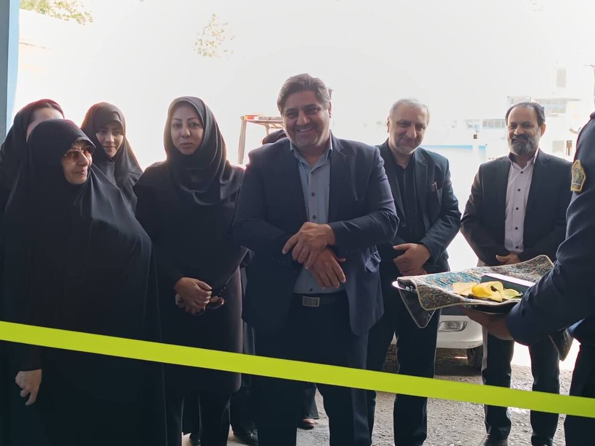 بهره‌برداری از ۲ واحد تولیدی دانش‌بنیان و فناور بانوان کارآفرین در شهرک صنعتی چناران با حضور معاون امور زنان و خانواده ریاست جمهوری