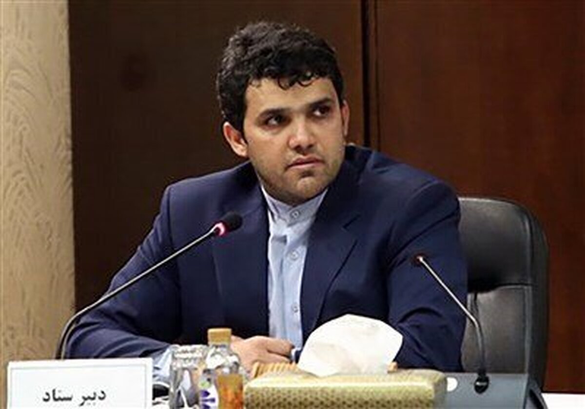 بورس، نماد مشارکت مردم در جهش تولید/ جبران خلأ تامین مالی بنگاه‌های تولیدی با ابزار‌های نوین بازار سرمایه/ تاثیر قطعی برق و گاز صنایع بر تولید ناخالص داخلی