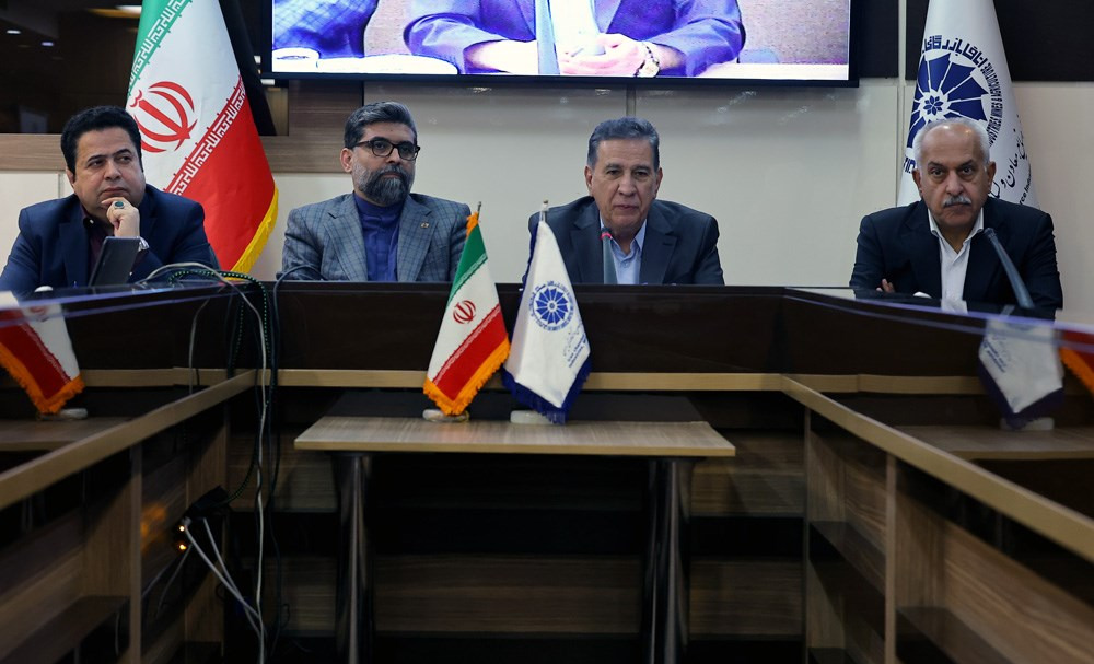بخش خصوصی و سازمان صنایع کوچک، برای توسعه شهرکهای صنعتی مدل همکاری تدوین کنند بخش خصوصی و سازمان صنایع کوچک، برای توسعه شهرکهای صنعتی مدل همکاری تدوین کنند