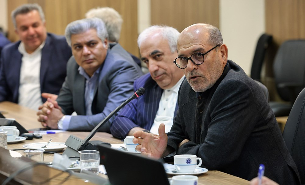 بخش خصوصی و سازمان صنایع کوچک، برای توسعه شهرکهای صنعتی مدل همکاری تدوین کنند بخش خصوصی و سازمان صنایع کوچک، برای توسعه شهرکهای صنعتی مدل همکاری تدوین کنند