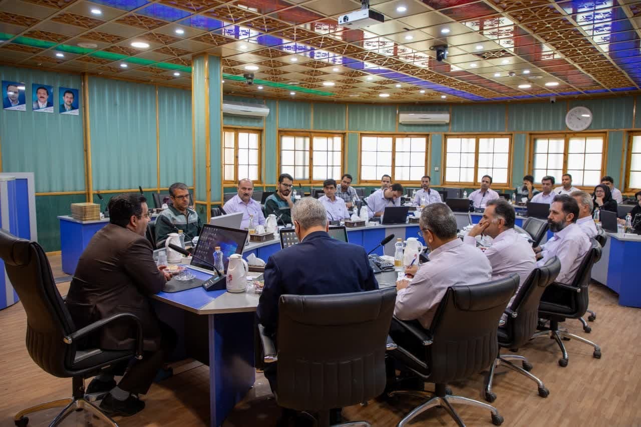 بومی‌سازی با خلق تکنولوژی‌های جدید اتفاق می‌افتد/ توسعه تکنولوژی و خلق ایده با تکیه‌ بر بومی‌سازی در شرکت فولاد آلیاژی ایران