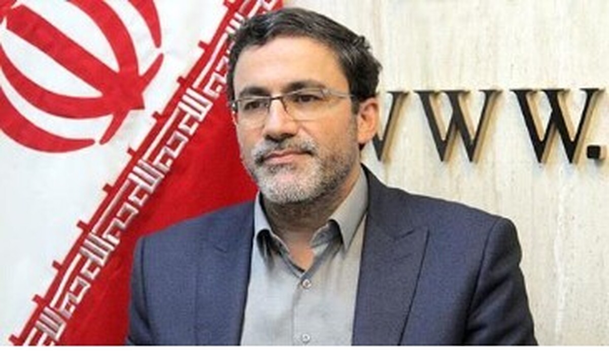 قیمت خودرو‌های خارجی در داخل به صورت متوسط ۱۰ برابر افزایش پیدا کرده است/ واردات خودرو‌های کارکرده راه کار ساماندهی بازار است