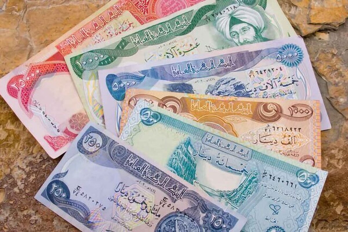 زمان عرضه دینار به زائرین اربعین اعلام شد/ معرفی ۷ بانک عامل برای فروش ارز