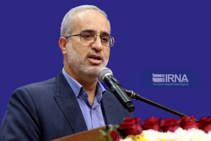 انتقاد استاندار کرمان از تعطیلی رشتههای دانشگاهی مرتبط با معدن انتقاد استاندار کرمان از تعطیلی رشتههای دانشگاهی مرتبط با معدن
