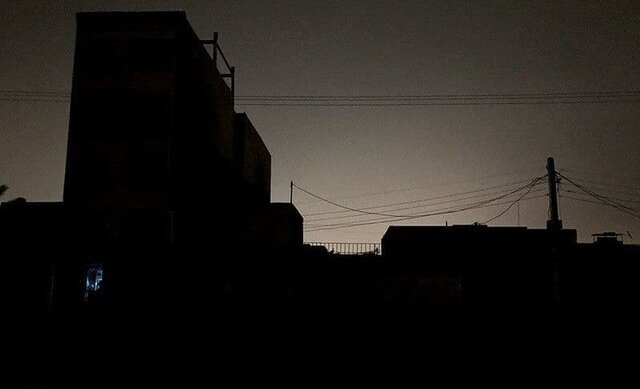 برق آمد؟ برق آمد؟