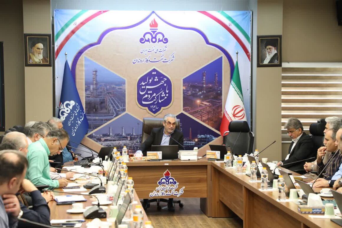 افزایش ۱۰ هزار بشکهای تولید نفت در اروندان افزایش ۱۰ هزار بشکهای تولید نفت در اروندان