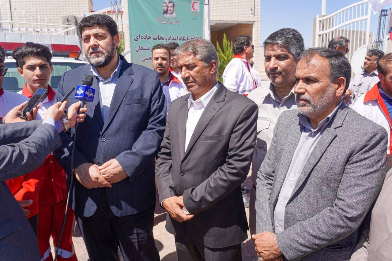 قدردانی رئیس جمعیت هلال احمر کشور از شرکت ملی صنایع مس ایران قدردانی رئیس جمعیت هلال احمر کشور از شرکت ملی صنایع مس ایران