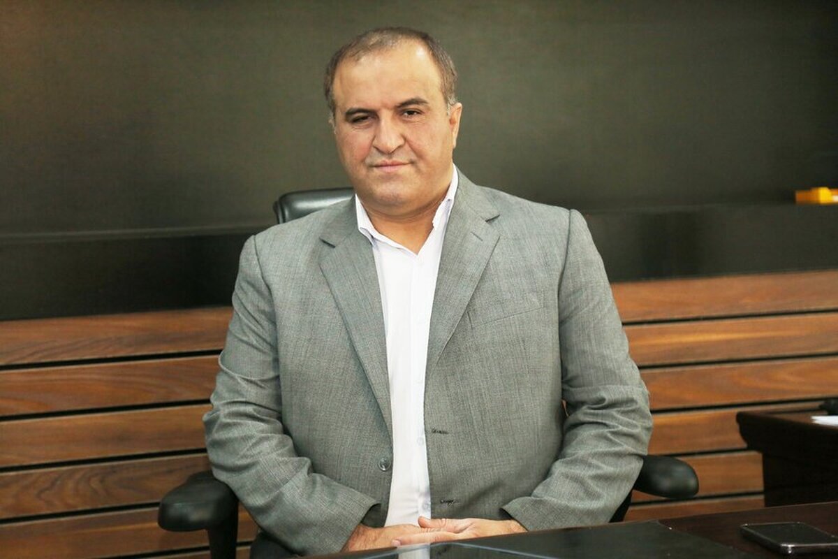 برنامه‌های وزیر اقتصاد و مدیریت جدید سازمان بورس، امید را به بازار بازگردانده است/ اتخاذ هر تصمیمی در لایحه بودجه باید از قبل به اطلاع سهامداران برسد/ روند بورس بر مولفه‌های اقتصادی منطبق شده است