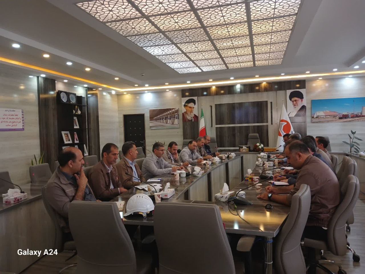 تشکیل یازدهمین جلسه مدیریت بحران پدافند غیرعامل شرکت آلومینای ایران تشکیل یازدهمین جلسه مدیریت بحران پدافند غیرعامل شرکت آلومینای ایران