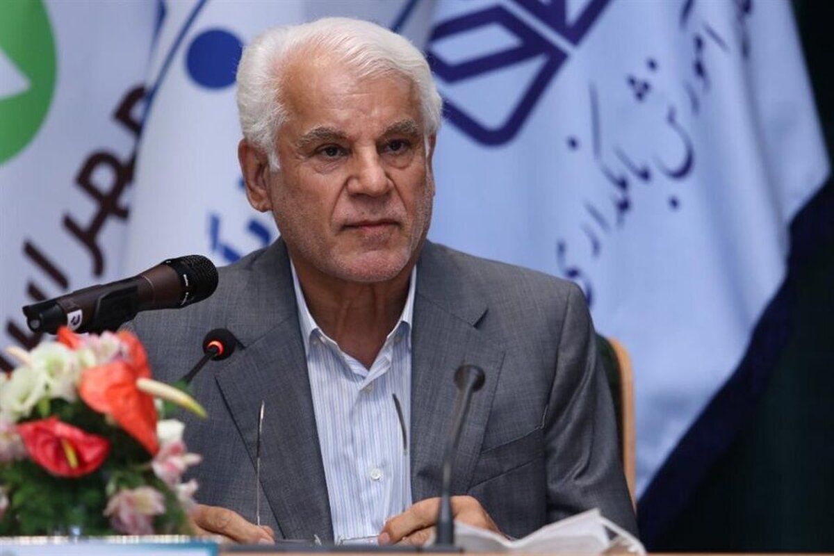لزوم هماهنگی در اجرای سیاست‌های پولی، ارزی و مالی برای رفع مشکلات بازار‌های پول و سرمایه/ اوراق ۳۰ درصدی، هم به بورس لطمه می‌زند و هم موجب ناترازی بانک‌ها می‌شود/ افزایش فاصله بین ارز نیمایی و بازار آزاد رانت ایجاد می‌کند