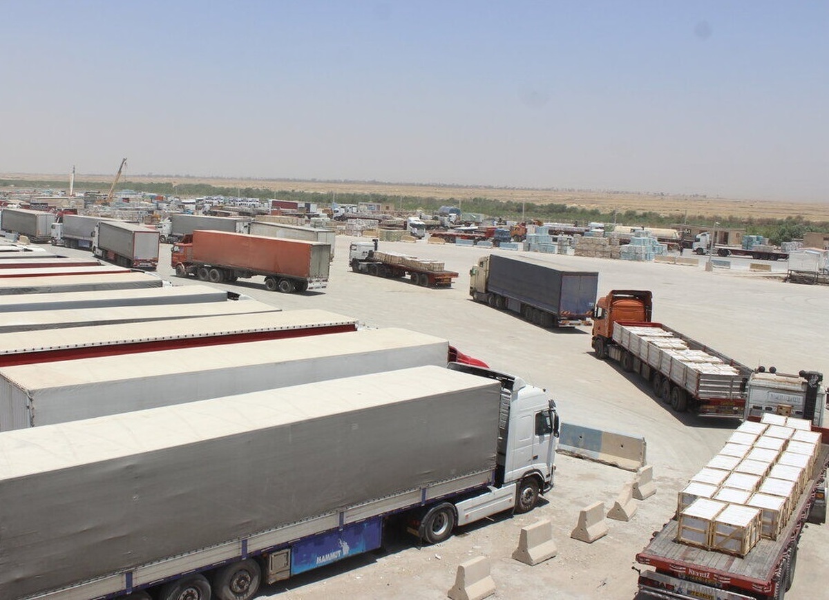 صادرات بیش از ۱۶ میلیون دلار کالا از استان اردبیل در سال‌ جاری