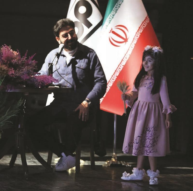 برگزاری محفل ادبی «پنجره» به میزبانی واحد آموزش و توسعه سرمایه انسانی برگزاری محفل ادبی «پنجره» به میزبانی واحد آموزش و توسعه سرمایه انسانی