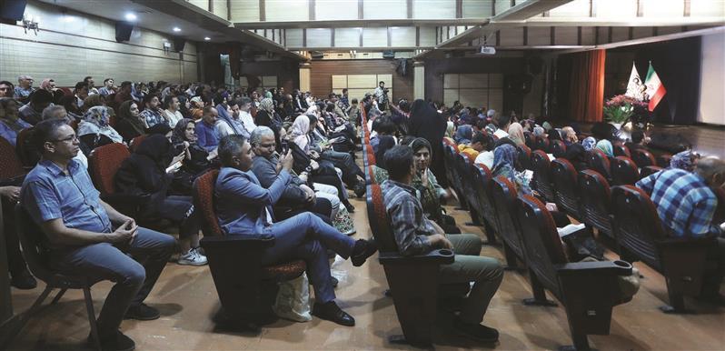 برگزاری محفل ادبی «پنجره» به میزبانی واحد آموزش و توسعه سرمایه انسانی برگزاری محفل ادبی «پنجره» به میزبانی واحد آموزش و توسعه سرمایه انسانی