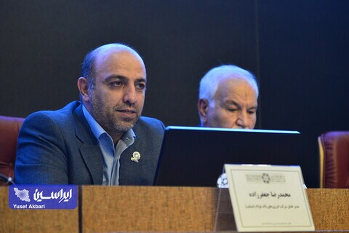 سرمایه‌گذاری در ابعاد کوچک مقیاس انرژی خورشیدی ضرورت دارد/ ۳۳۰ روز آفتابی در ایران بهترین منبع پایدار برای انرژی‌های تجدیدپذیر است