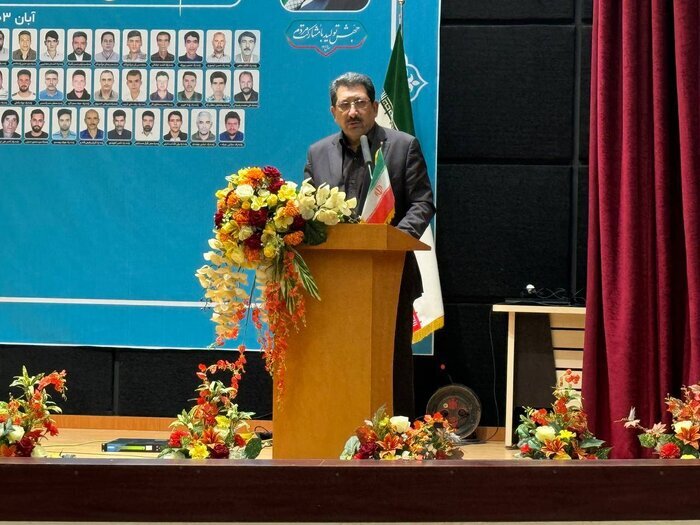 روز پر کار دولتیها در طبس/ صدای خانواده کارگران معدن شنیده شد روز پر کار دولتیها در طبس/ صدای خانواده کارگران معدن شنیده شد