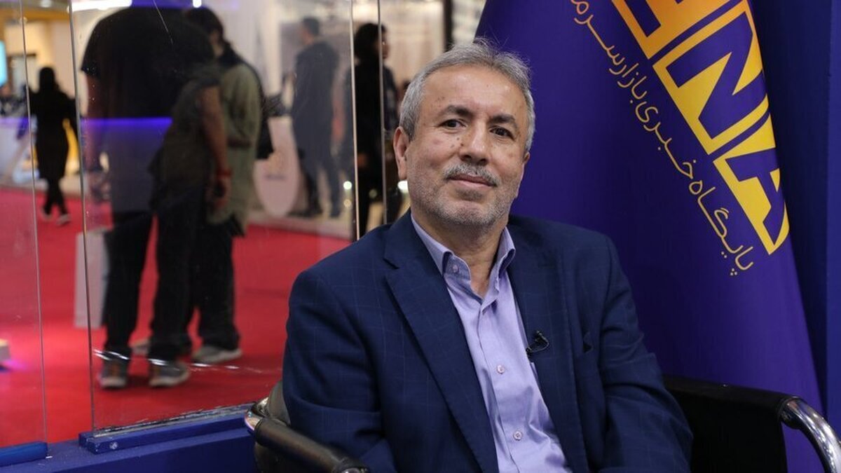 ارتقای سامانه جامع کارگزاران باعث افزایش تسهیل‌گری خدمات در بازار سرمایه می‌شود/ باید سهامداران، به عنوان یک راهبرد، بتوانند با سامانه‌های به‌روز، منسجم و پرسرعت، خدمات دریافت کنند