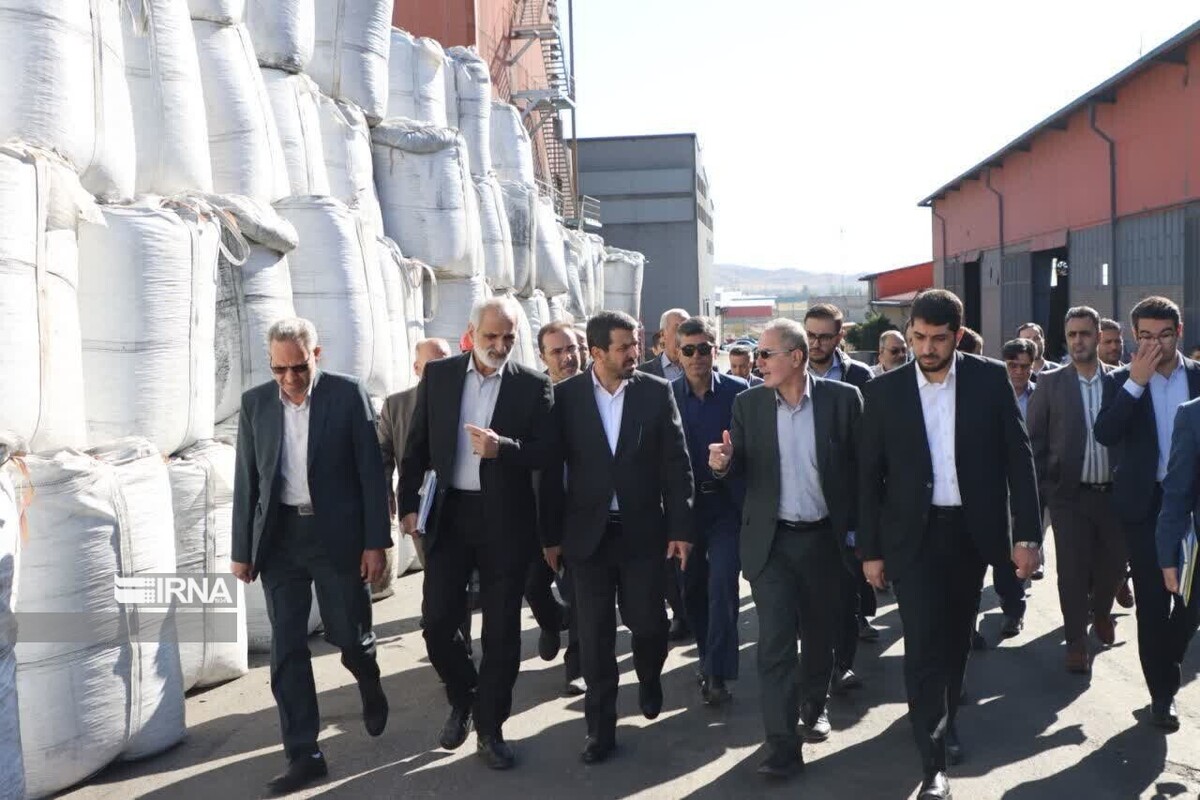 ملایر قادر به تولید یک سوم فروسیلیس کشور است