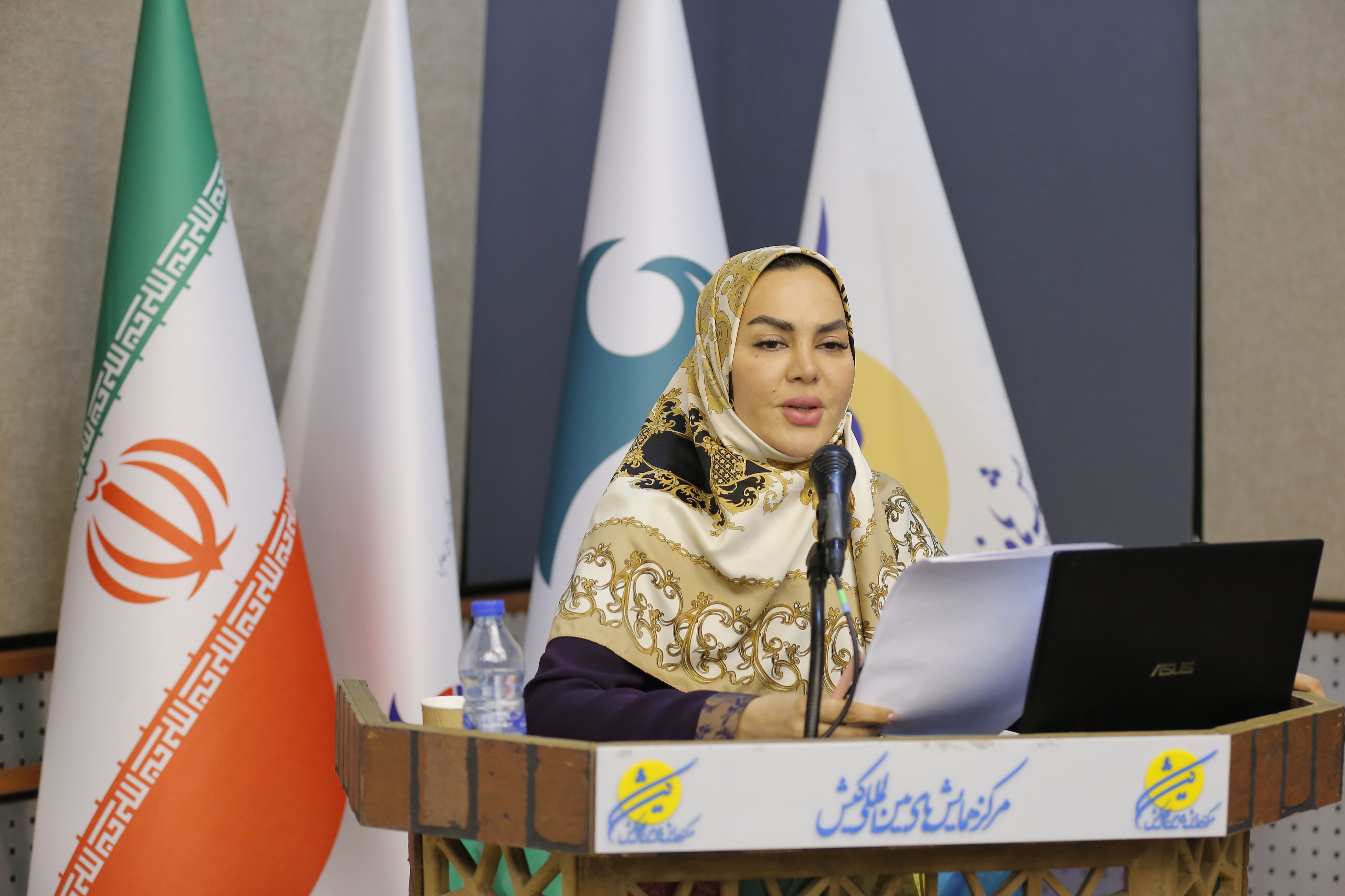 ارز تکنرخی خواسته تولیدکنندگان فولاد است/ موضوع تامین انرژی فولادسازان را جدی بگیریم ارز تکنرخی خواسته تولیدکنندگان فولاد است/ موضوع تامین انرژی فولادسازان را جدی بگیریم