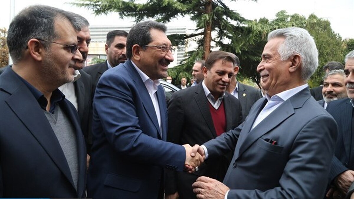 سه وعده وزیر صنعت به فعالان معدنی