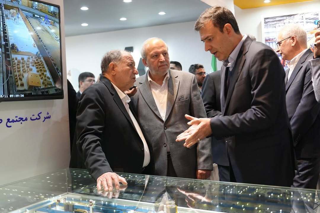 بازدید مهندس هدایت و سردار نجار از غرفه سالکو در نمایشگاه ایران متافو ۲۰۲۴ بازدید مهندس هدایت و سردار نجار از غرفه سالکو در نمایشگاه ایران متافو ۲۰۲۴