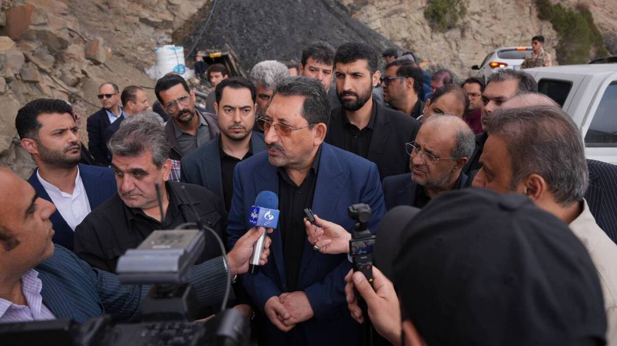 بازدید وزیر صمت از معدن مهماندویه در پی دستور رئیس‌جمهور برای رسیدگی به ماجرای حادثه این معدن