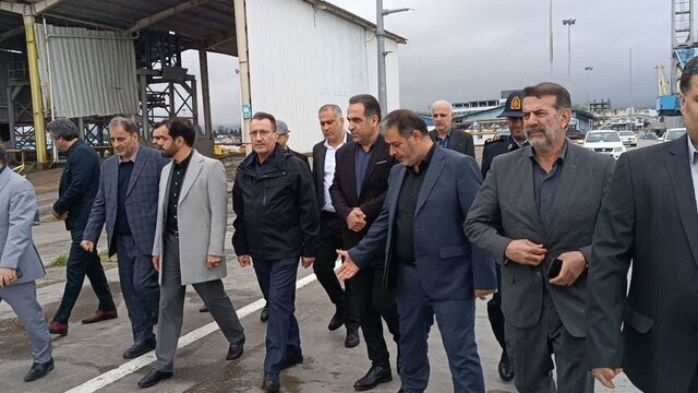 تسهیل حضور سرمایه گذاران در بخش بنادر و دریانوردی تسهیل حضور سرمایه گذاران در بخش بنادر و دریانوردی