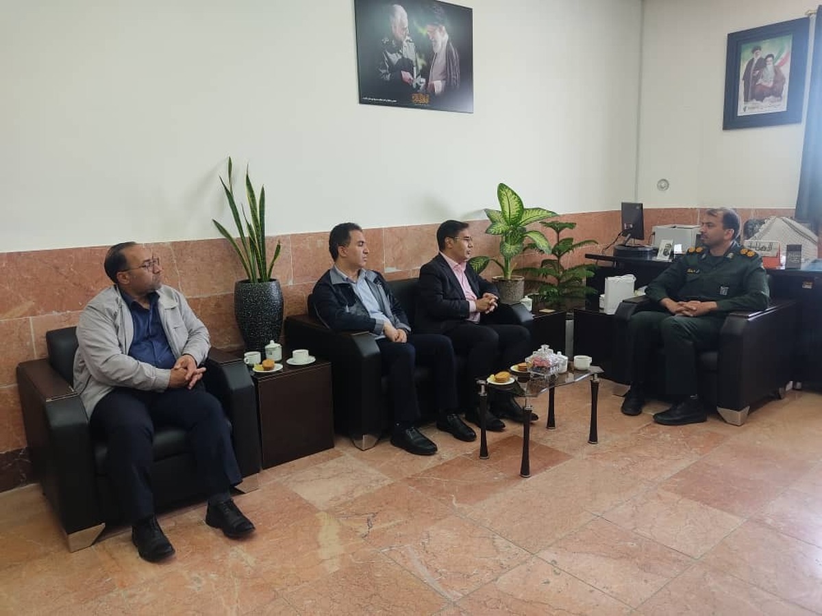 دیدار مدیرعامل شرکت آلومینای ایران با مسوولین شهرستان جاجرم