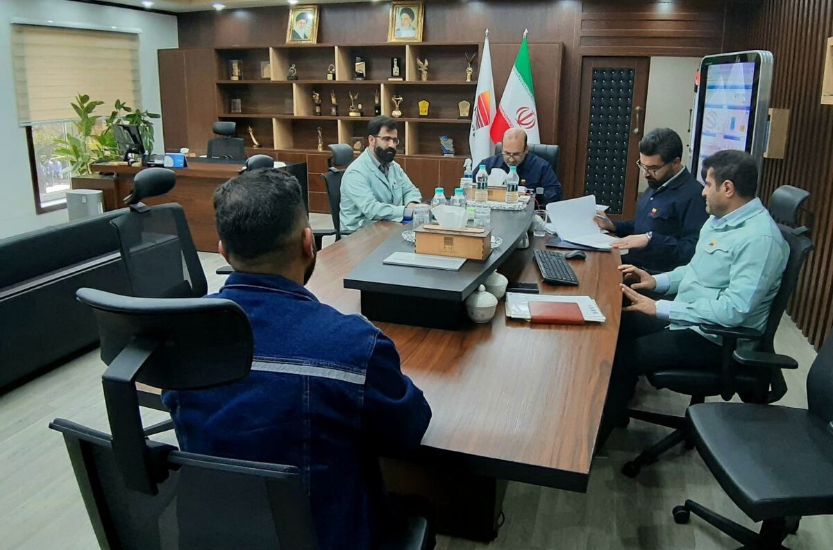 دیدار چهره به چهره مدیرعامل با کارکنان شرکت فولاد خوزستان