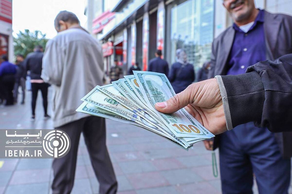 بازار ارز فعلا هیجانی است؛ احتیاط کنید