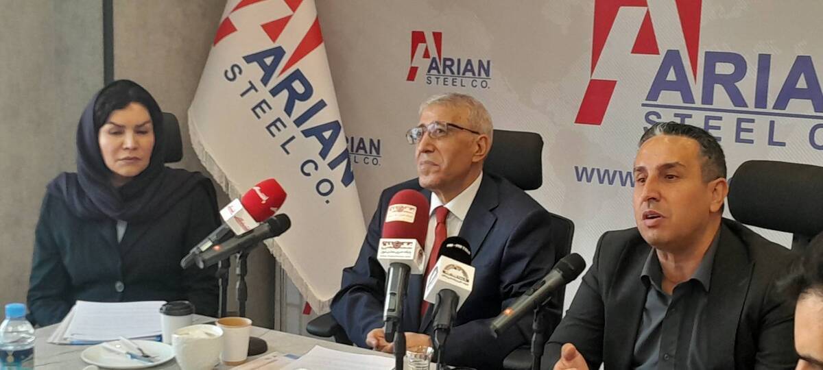 دولت منتظر تغییر سالیانه حداقل دستمزد‌ها نباشد؛ حقوق پایه حداقل ۳۰۰ دلار/ بانک‌های بی‌رحم