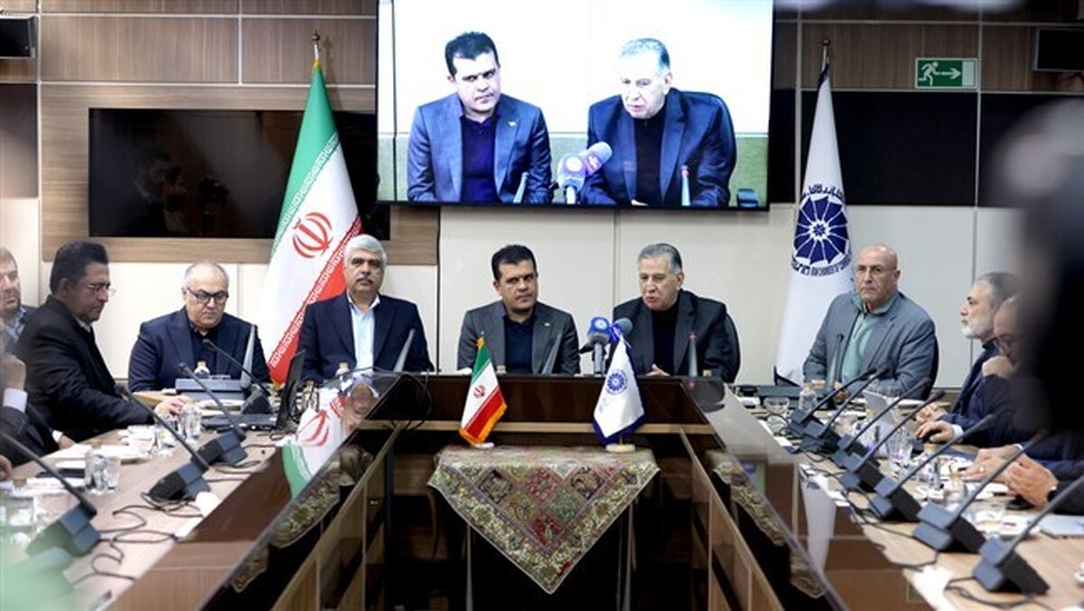 اعلام آمادگی اتاق ایران برای ایجاد کنسرسیوم صادرات محصولات دانش‌بنیان / تشکیل کمیته مشترک اتاق ایران و معاونت علمی ریاست جمهوری