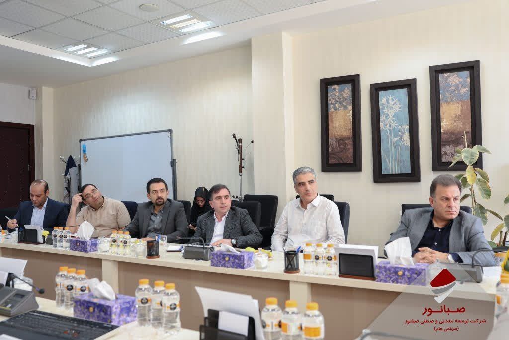 تأکید «داریوش اسماعیلی» بر بررسی سناریوهای بهرهبرداری از کارخانه گندلهسازی بیجار تأکید «داریوش اسماعیلی» بر بررسی سناریوهای بهرهبرداری از کارخانه گندلهسازی بیجار
