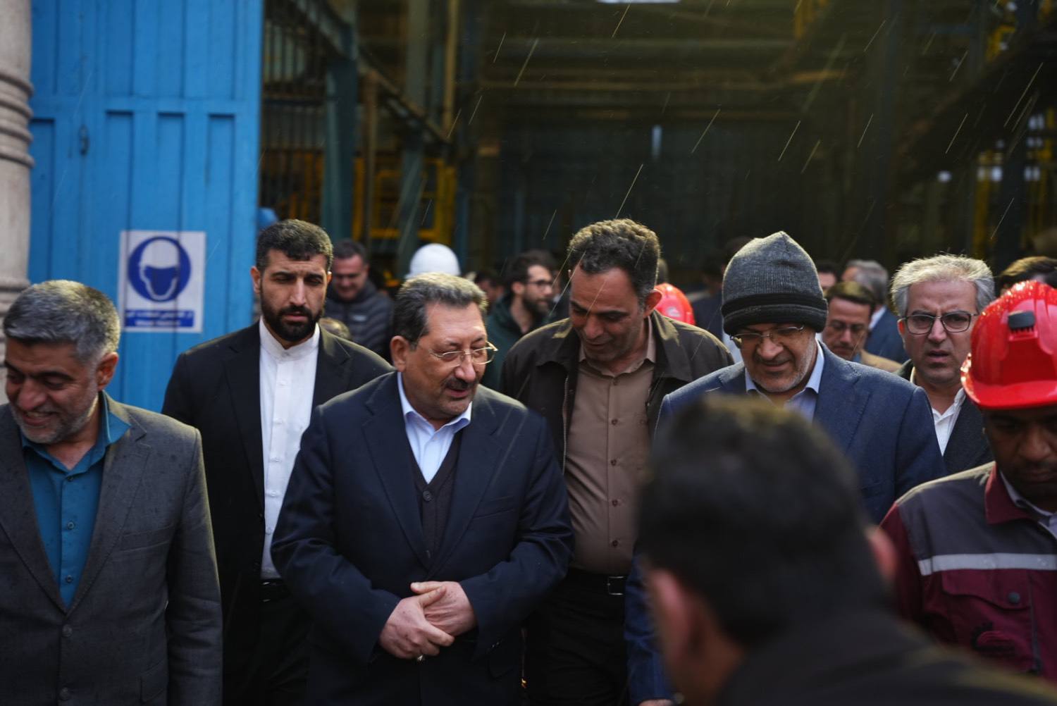افتتاح واحد تولیدی کنسانتره «عصر نوین» در بهاباد با حضور وزیر صمت افتتاح واحد تولیدی کنسانتره «عصر نوین» در بهاباد با حضور وزیر صمت