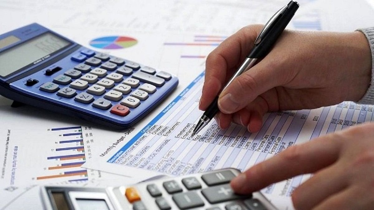 بیش از ۹۰ درصد از کاسبان فعال در کشور دارای بدهی مالیاتی هستند + فیلم