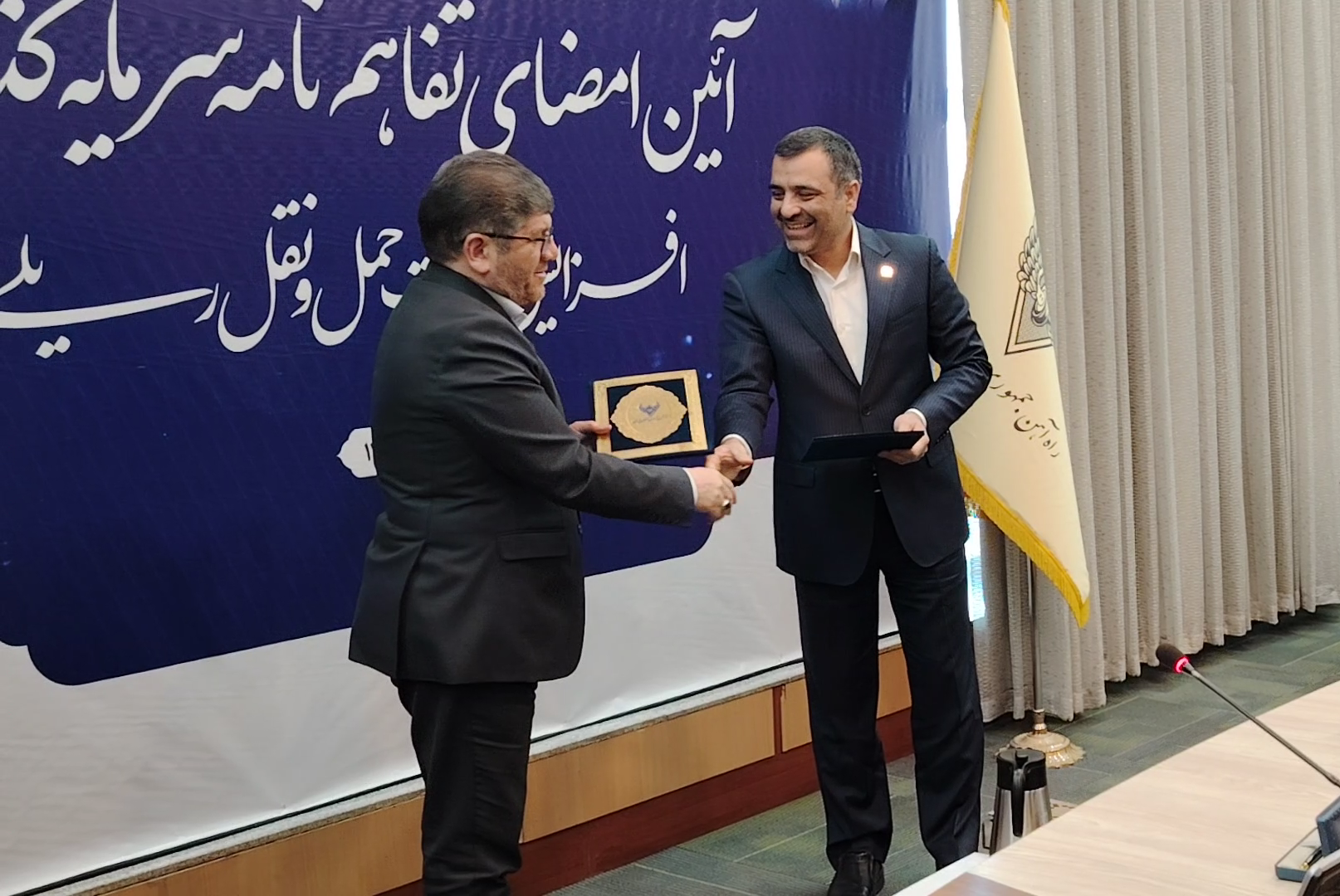 میدکو بر روی ریل توسعه/ مدیرعامل میدکو: برای انتقال بخش بیشتری از جابه‌جایی بار به حمل‌ونقل ریلی برنامه‌ریزی کرده‌ایم