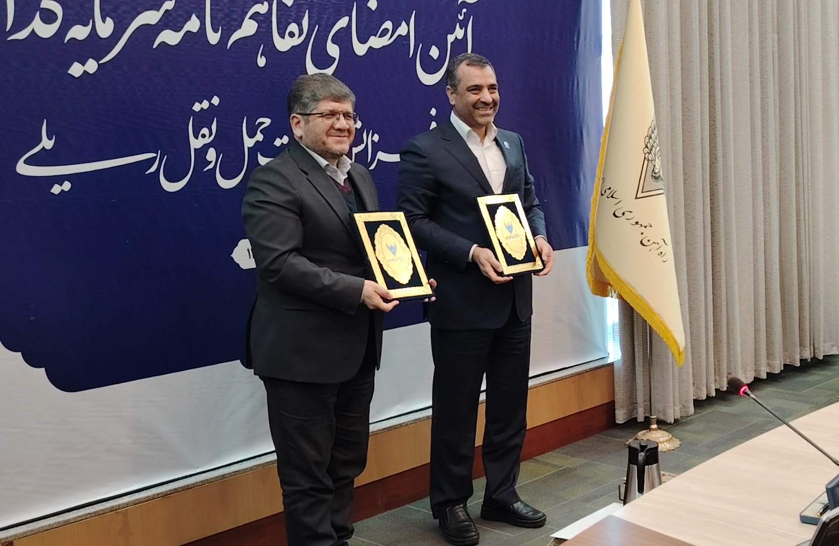 میدکو بر روی ریل توسعه/ مدیرعامل میدکو: برای انتقال بخش بیشتری از جابه‌جایی بار به حمل‌ونقل ریلی برنامه‌ریزی کرده‌ایم