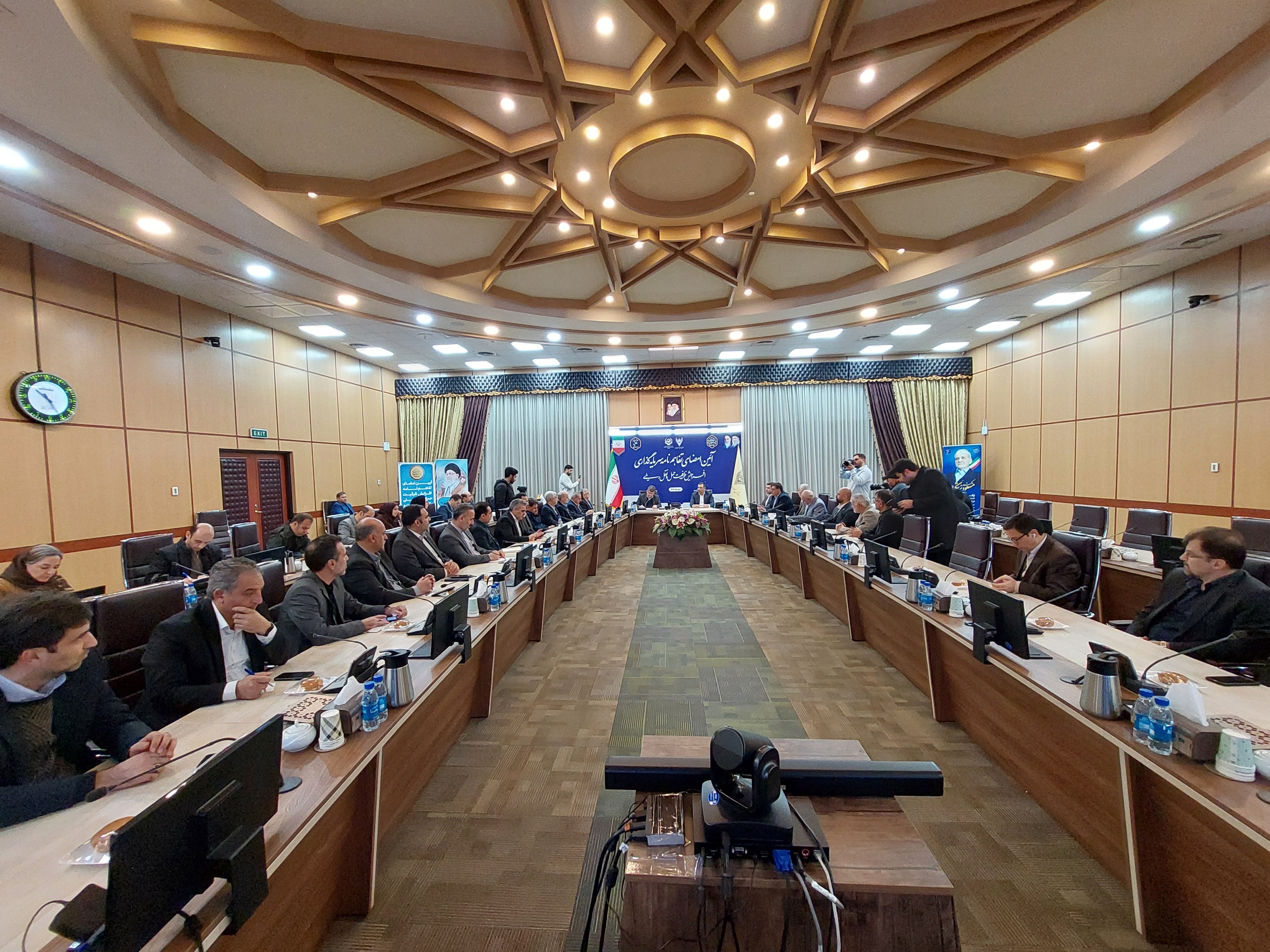 میدکو بر روی ریل توسعه/ مدیرعامل میدکو: برای انتقال بخش بیشتری از جابه‌جایی بار به حمل‌ونقل ریلی برنامه‌ریزی کرده‌ایم