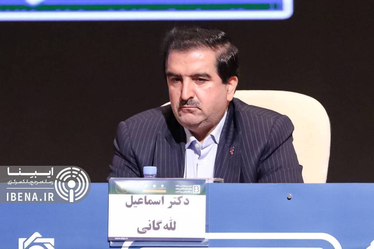 حمایت بانک رفاه از تامین مالی طرح‌های توسعه‌ای واحد‌های تولیدی استان خوزستان