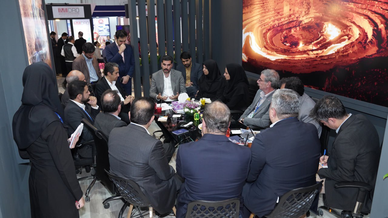 تاکید احمدنیا رئیس اطلاعرسانی شورای اطلاعرسانی دولت بر تقویت ساختار روابطعمومیها تاکید احمدنیا رئیس اطلاعرسانی شورای اطلاعرسانی دولت بر تقویت ساختار روابطعمومیها